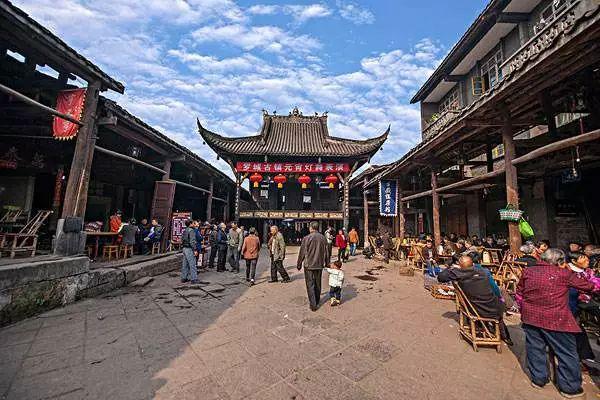 美丽乡村别墅逃生